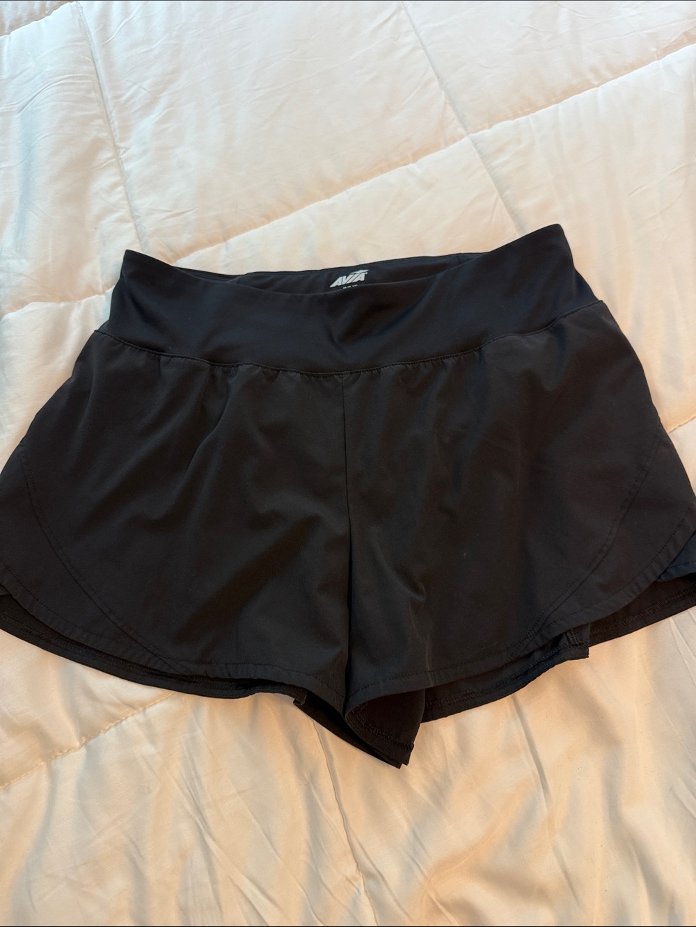 Ava Active Women's Black Athletic Shorts medium 8-10